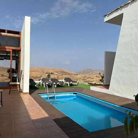 Private With Pool In The Mountains Villa *